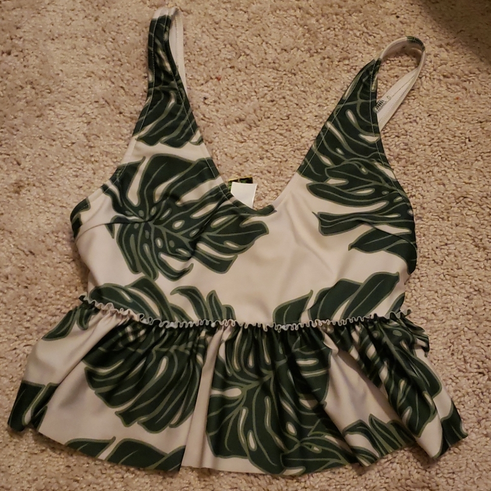 Kortni jeane peplum swim